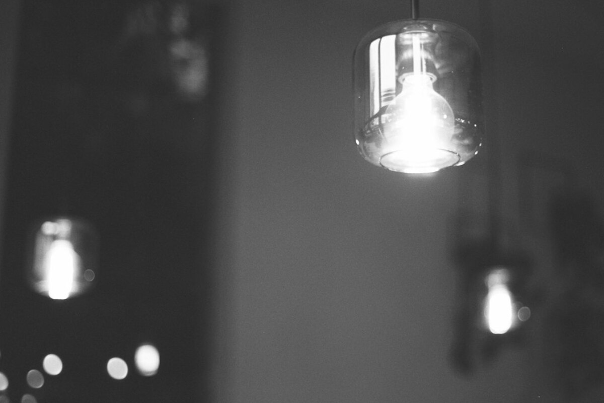 LED Bulbs and Dimmer Switches: Why They Flicker (and How to Fix It Without Rewiring)